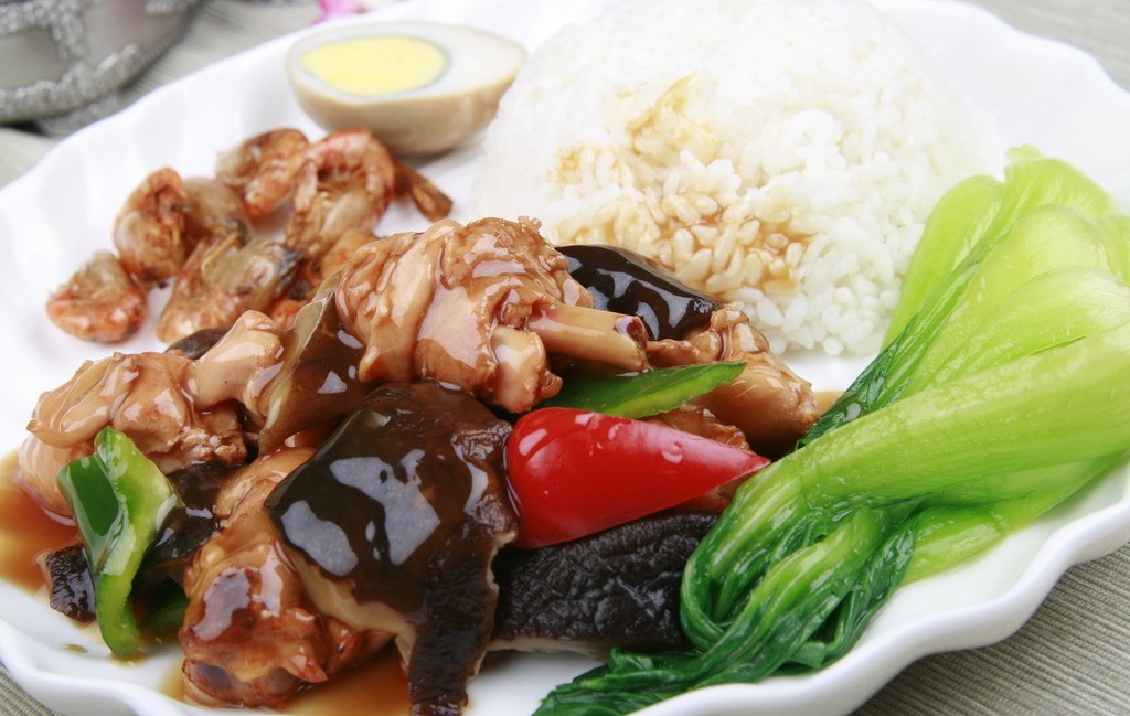 香菇滑鸡饭