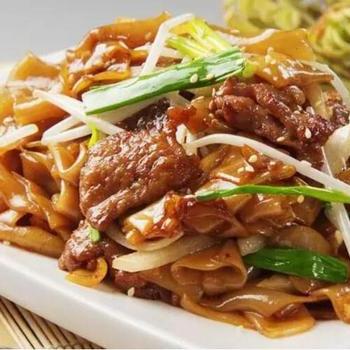 牛筋腩炒河粉