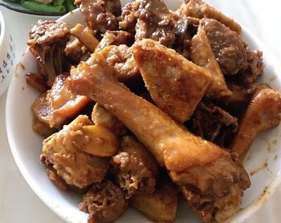 香芋焖鸭肉饭