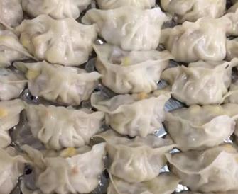 爽滑鲜肉粟米饺