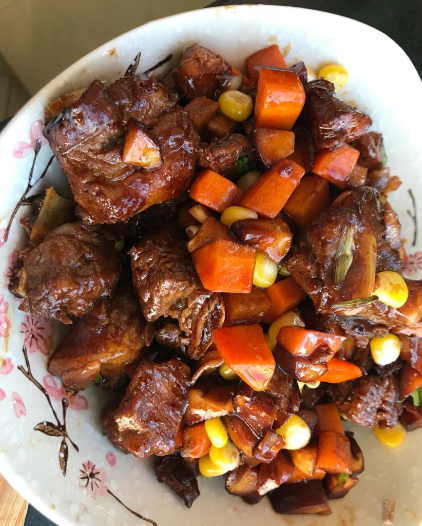美味焖鸭饭~送足料靓汤